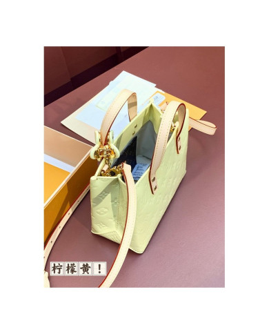 LV  Reade PM other bag