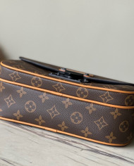 LV  S Lock other bag