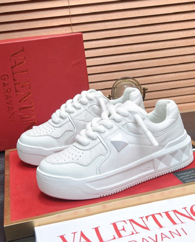Valentino fashionable casual shoes for couples