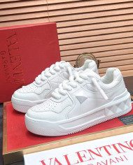 Valentino fashionable casual shoes for couples