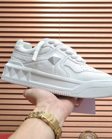 Valentino fashionable casual shoes for couples