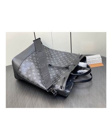 LV  Sling other bag