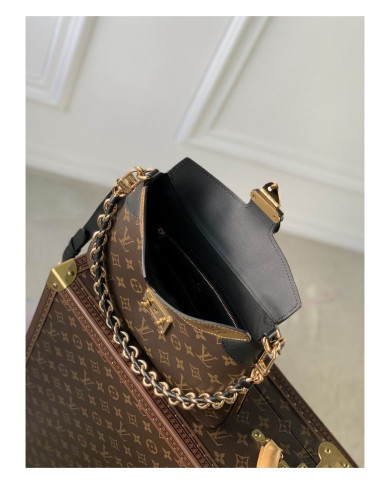 LV  S-lock other bag