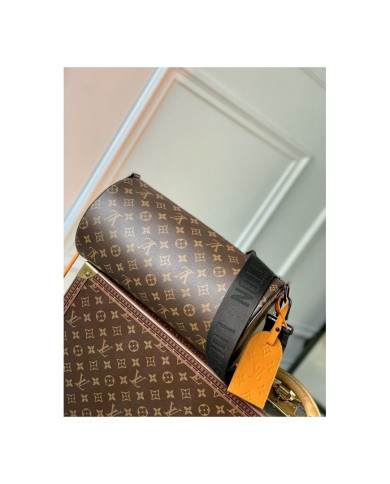 LV  Soft Polochon other bag