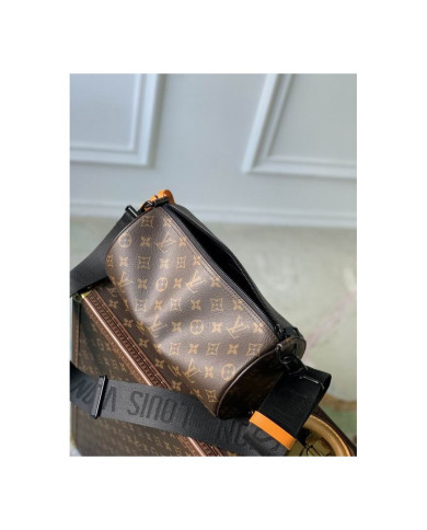 LV  Soft Polochon other bag