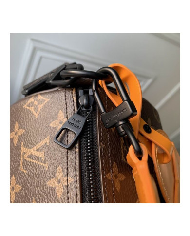 LV  Soft Polochon other bag