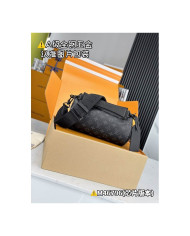 LV  Soft polochon other bag