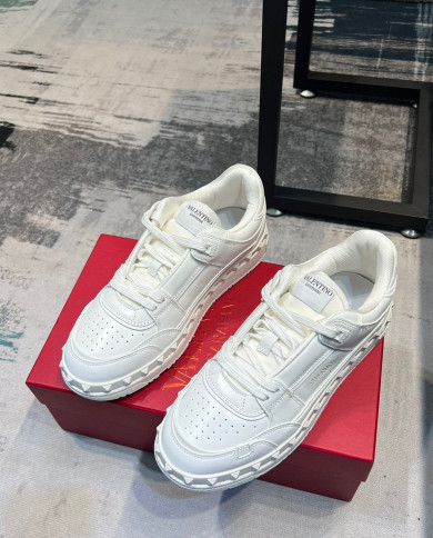 Valentino fashionable casual shoes for couples