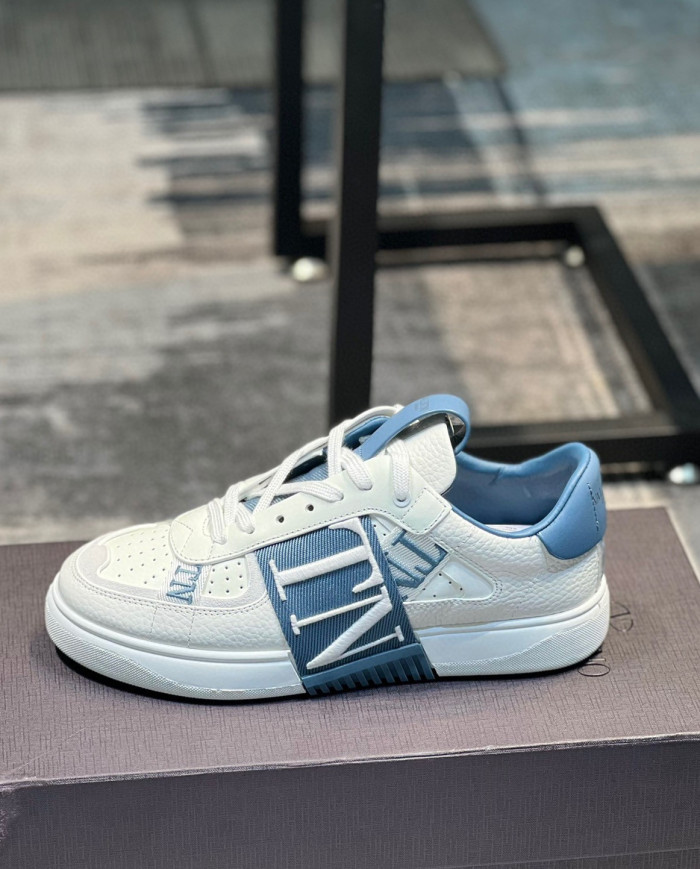 Valentino couple style sports and leisure shoes