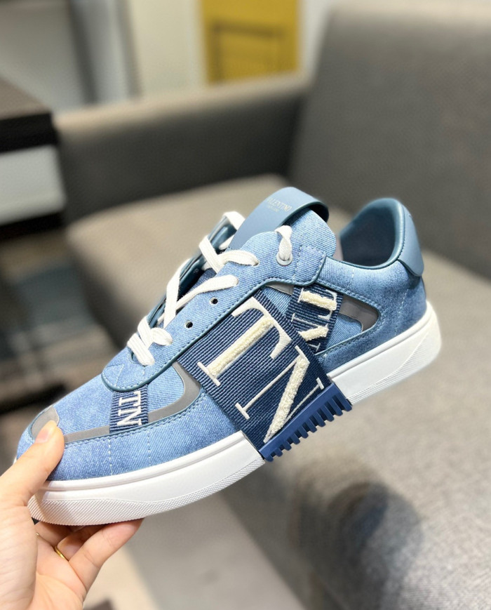 Valentino couple style sports and leisure shoes