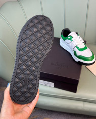 Valentino casual and fashionable sports shoes for couples