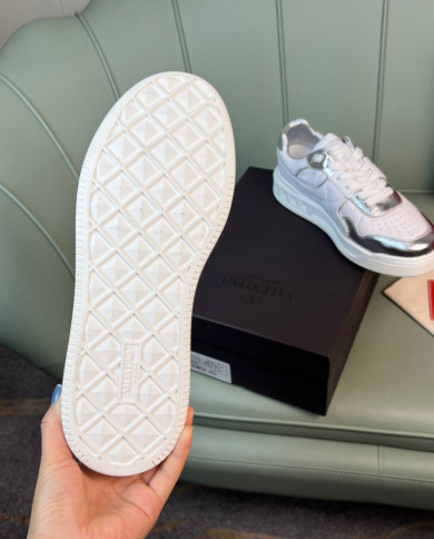 Valentino casual and fashionable sports shoes for couples