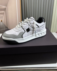 Valentino casual and fashionable sports shoes for couples