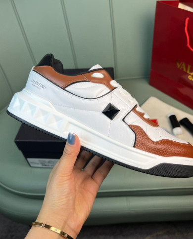 Valentino casual and fashionable sports shoes for couples