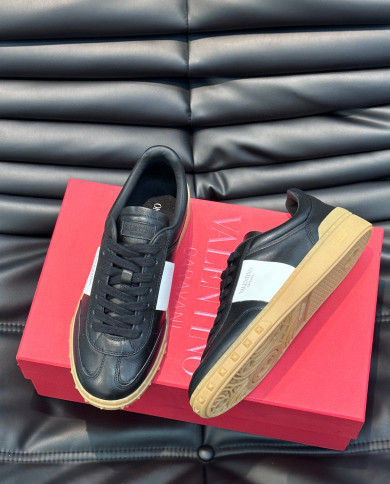 Valentino couple style leisure