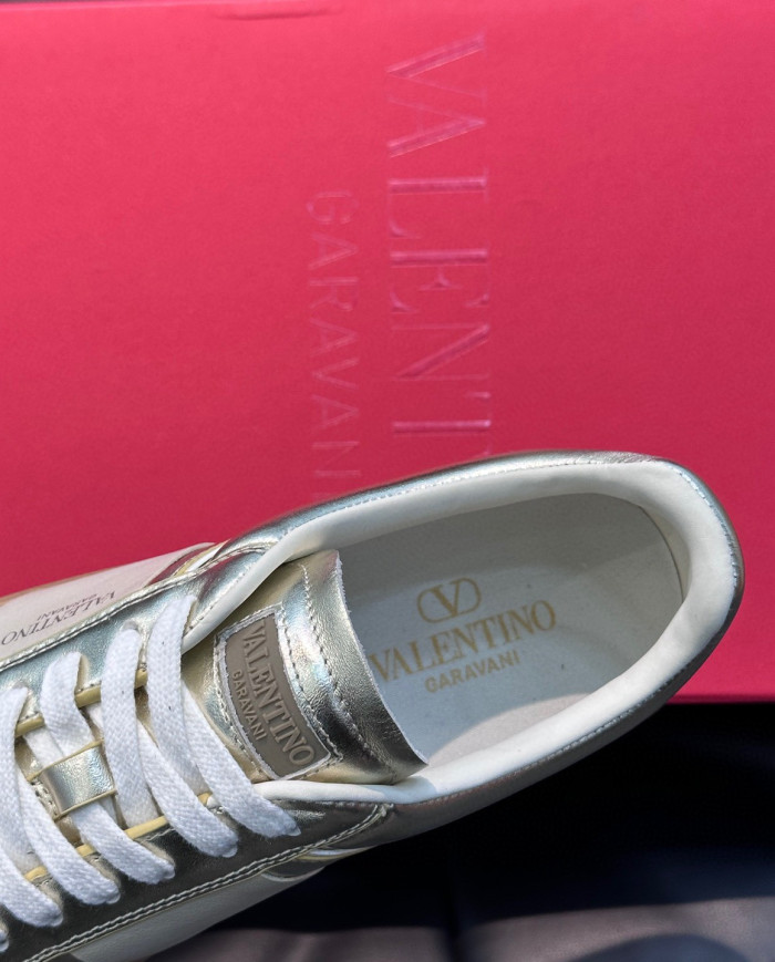 Valentino couple style leisure
