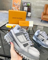 LV couple style bread sports sneakers