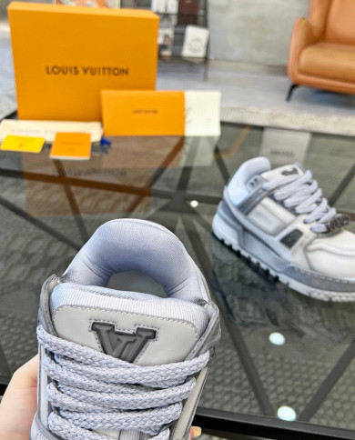 LV couple style bread sports sneakers