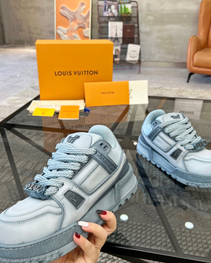 LV couple style bread sports sneakers