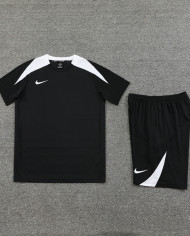 Nike Short sleeved suit ND05 black and white shorts set