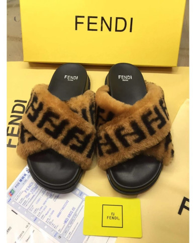FENDI  Men slippers