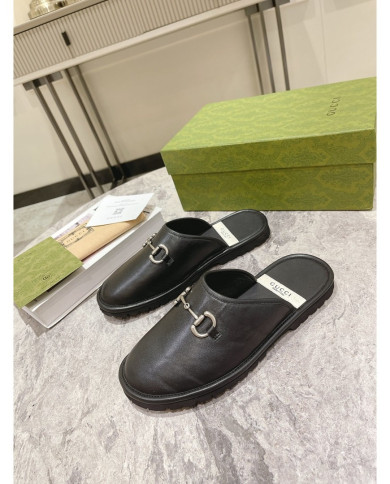GUCCI  Men's  slippers