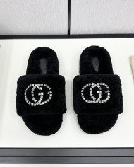 GUCCI  Men's  slippers