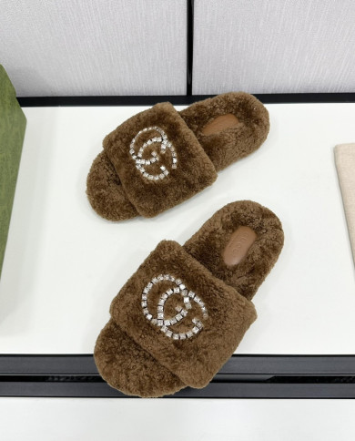 GUCCI  Men's  slippers