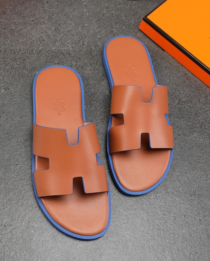 HERMES Men's leather slippers