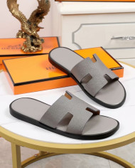 HERMES Men's  slippers