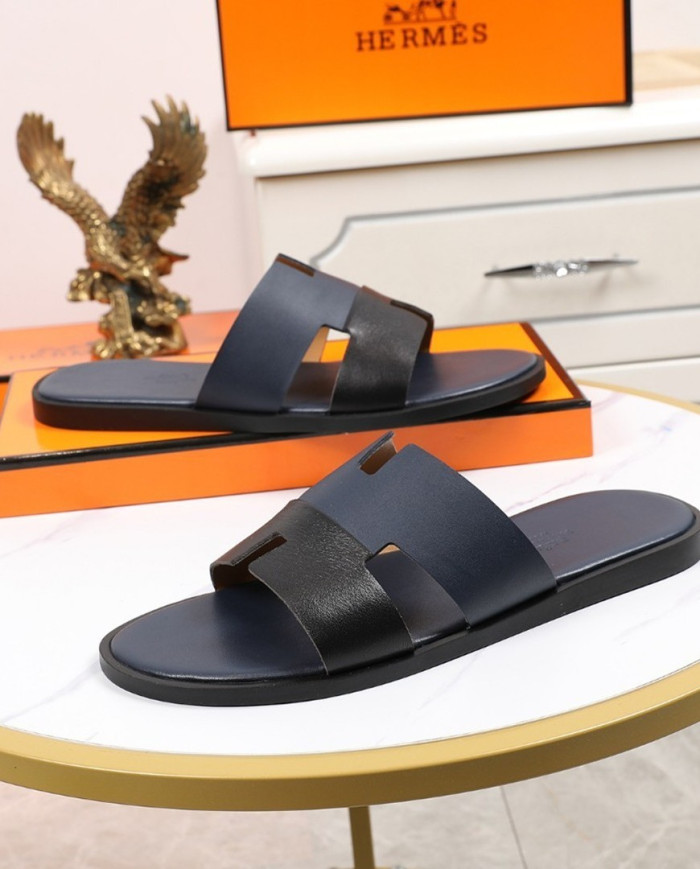 HERMES Men's  slippers