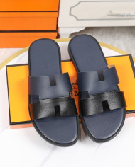 HERMES Men's  slippers