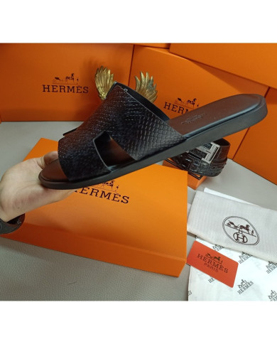 HERMES  Men's leather slippers