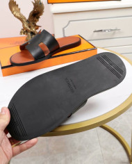HERMES Men's  slippers