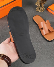 HERMES  Men's leather slippers