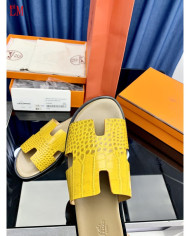 HERMES  Men's leather slippers