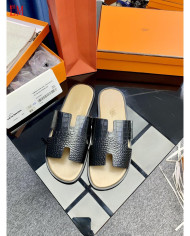 HERMES  Men's leather slippers