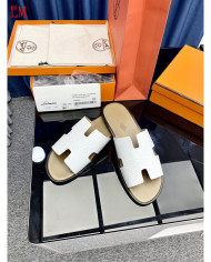 HERMES  Men's leather slippers