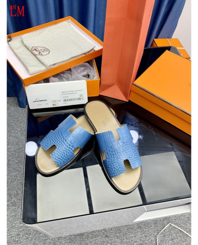 HERMES  Men's leather slippers
