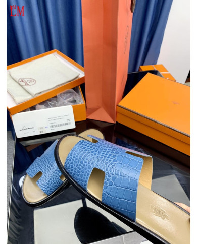 HERMES  Men's leather slippers