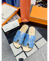HERMES  Men's leather slippers