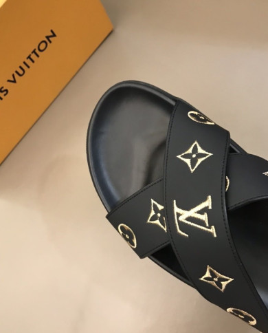 Louis  Vuitton   Men slippers