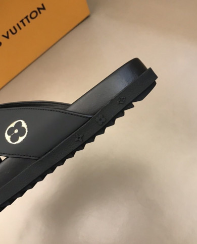 Louis  Vuitton   Men slippers