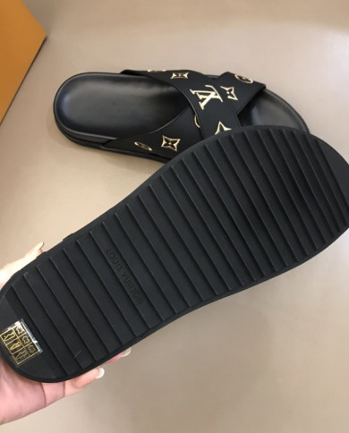 Louis  Vuitton   Men slippers