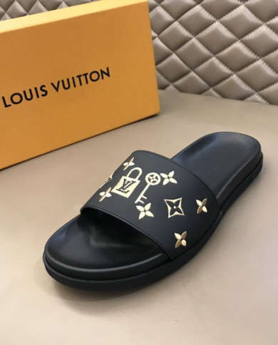 Louis  Vuitton  Men slippers