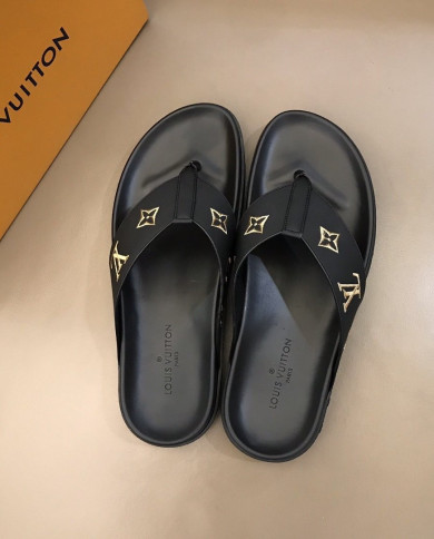 Louis  Vuitton  Men slippers