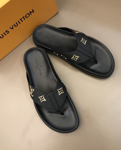 Louis  Vuitton  Men slippers