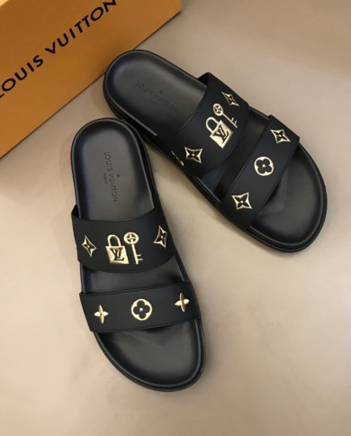 Louis  Vuitton  Men slippers