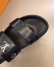 Louis  Vuitton  Men slippers