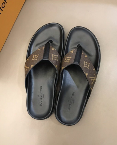 Louis  Vuitton  Men slippers